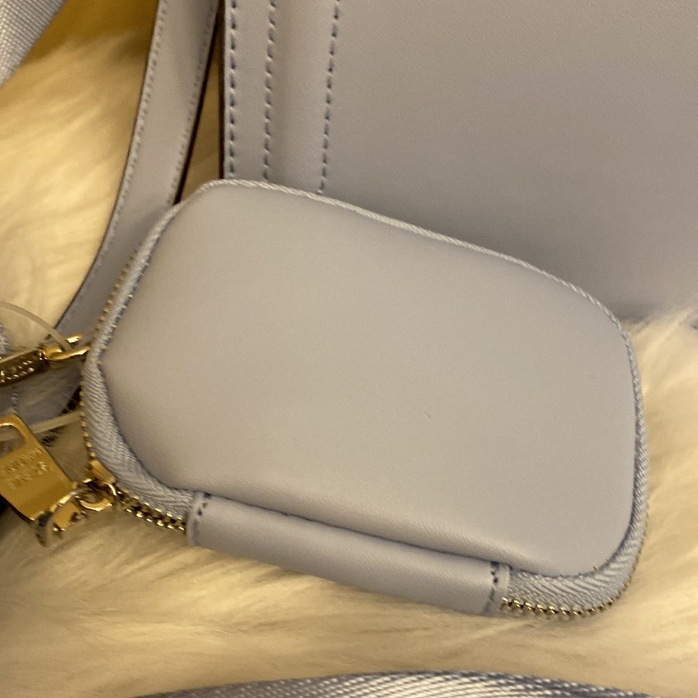 NWT Steve Madden (Bevelyn) Crossbody Bag w/Airpod Pouch - Blue Glaze - New Color - Picture 7 of 14
